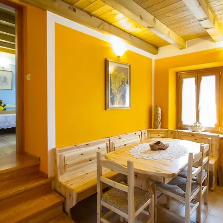 Casa Delle Noci Casa de Férias