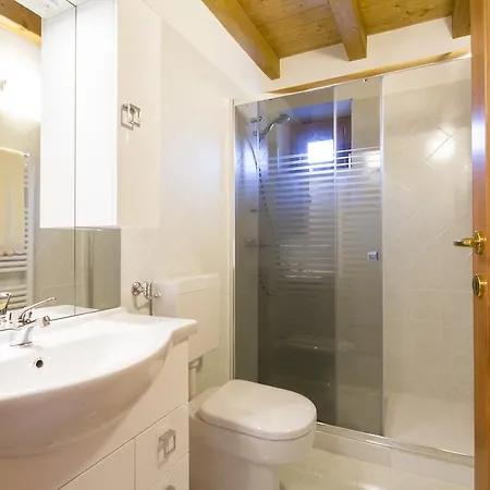 Casa Delle Noci * Grimacco